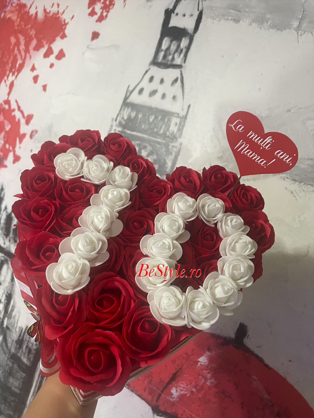 Aranjament cu trandafiri de sapun personalizat cu varsta din trandafiri 01