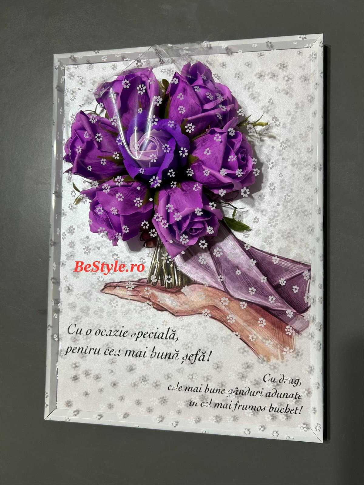 Tablou personalizat cu buchet din trandafiri de sapun