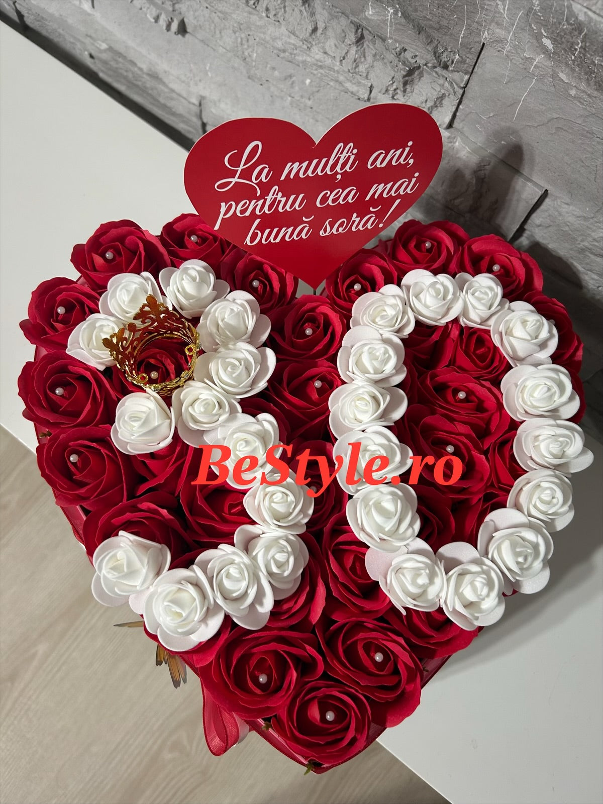 Aranjament cu trandafiri de sapun personalizat cu varsta din trandafiri 02