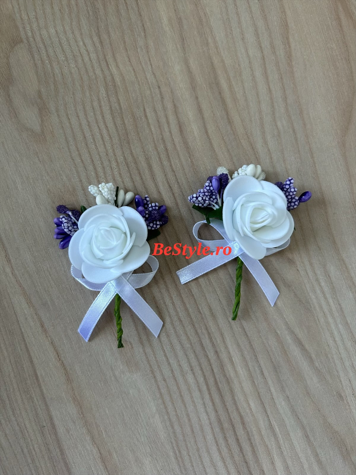 Floare de pus in piept invitati nunta 02