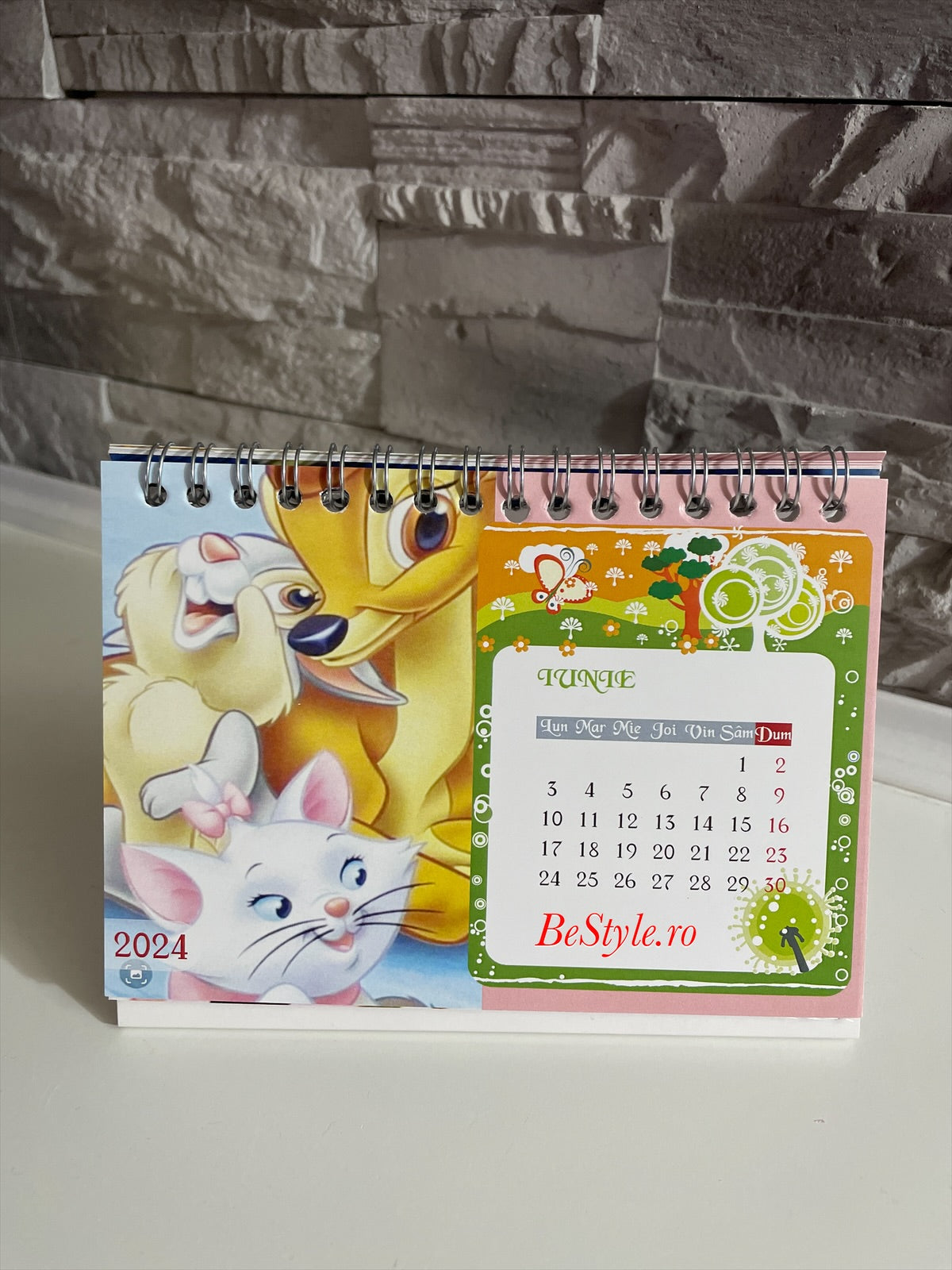 Calendar personalizat de birou 2024 CAL P15