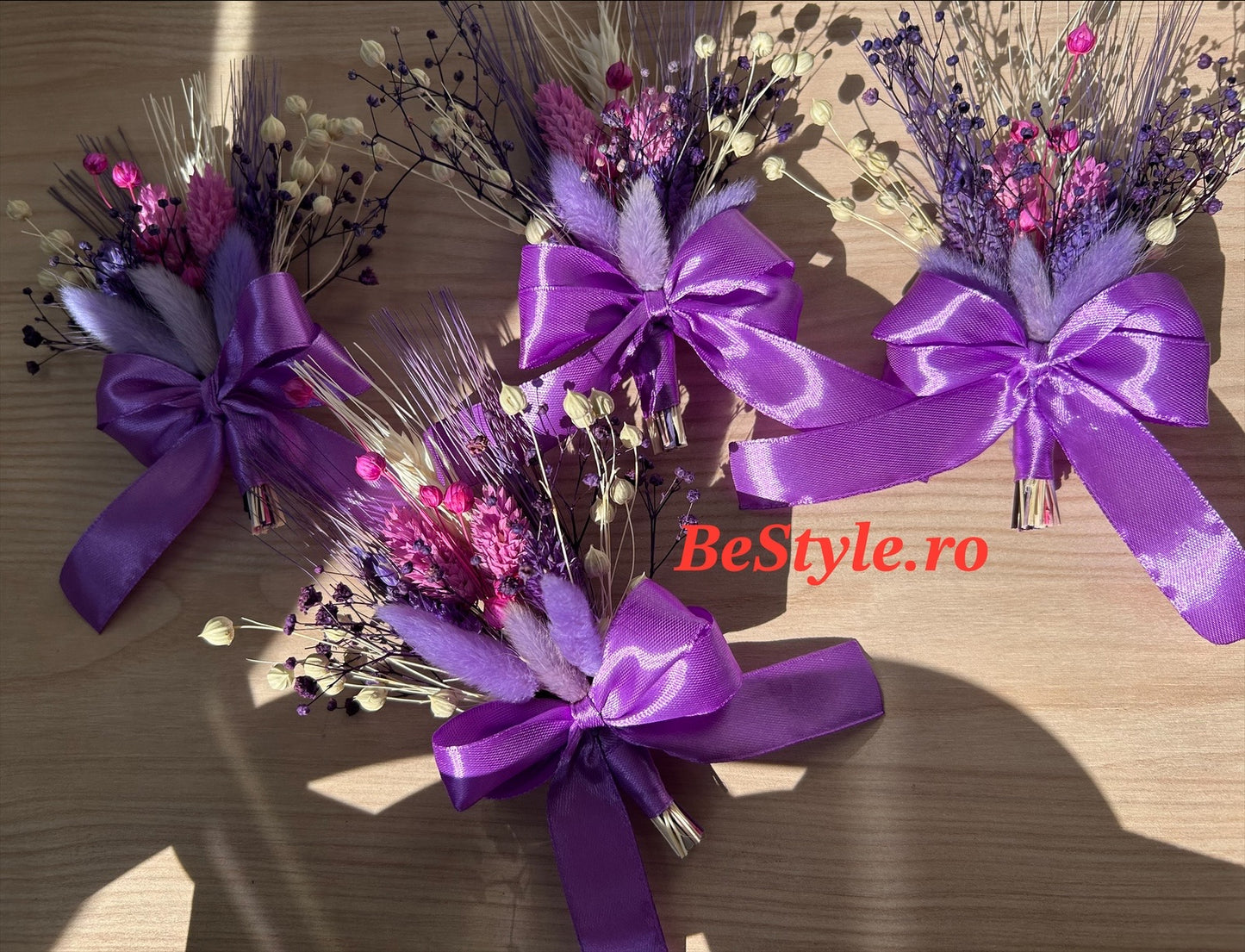 Floare de pus în piept pentru familie cu flori stabilizate