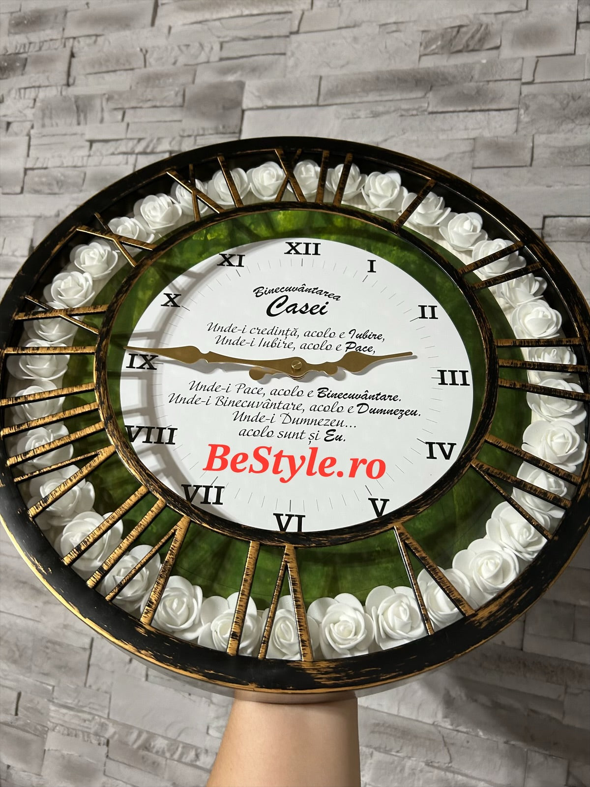 Ceas de perete - Binecuvântarea casei - cu trandafiri de spuma
