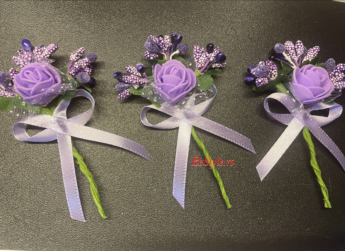 Floare de pus in piept invitati nunta 09