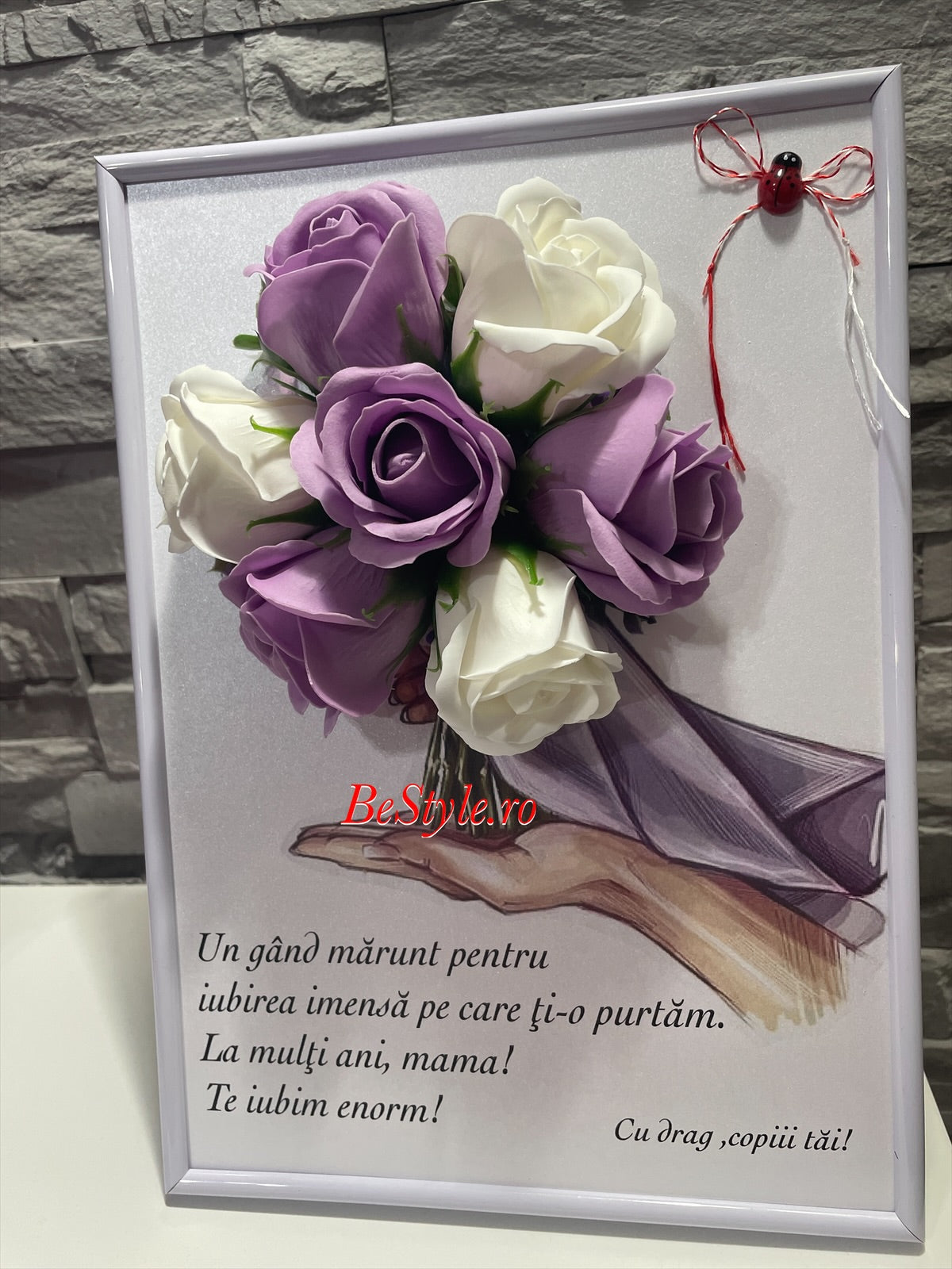 Tablou martisor pentru mama cu buchet din trandafiri de sapun