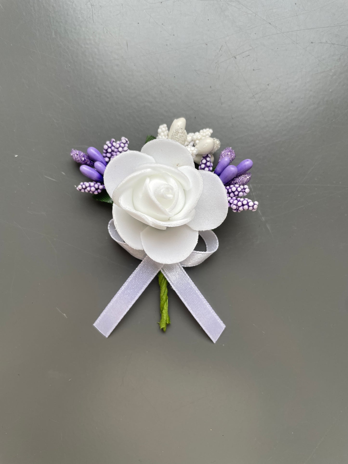 Floare de pus in piept invitati nunta 02
