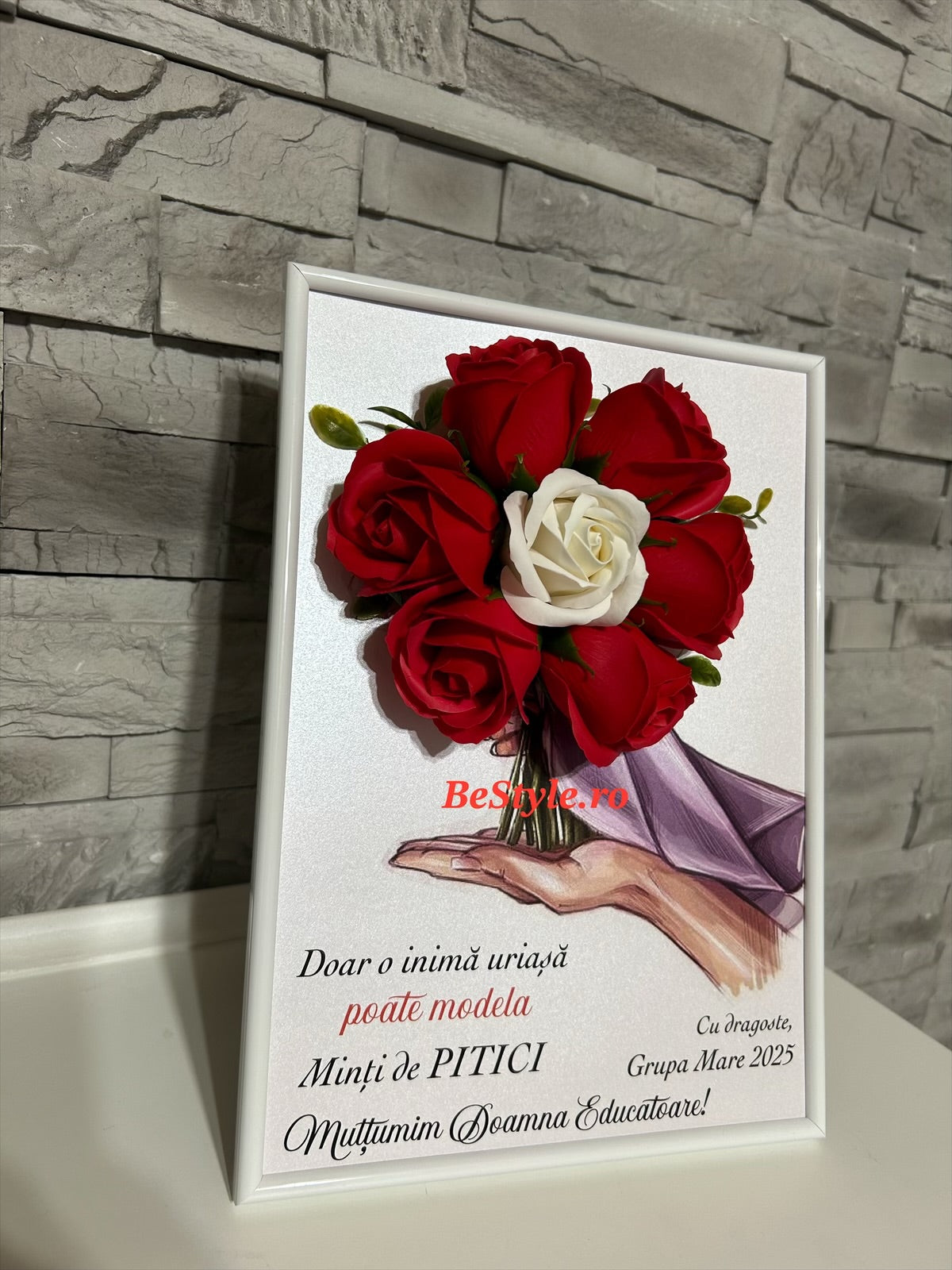 Tablou personalizat cu buchet din trandafiri de sapun