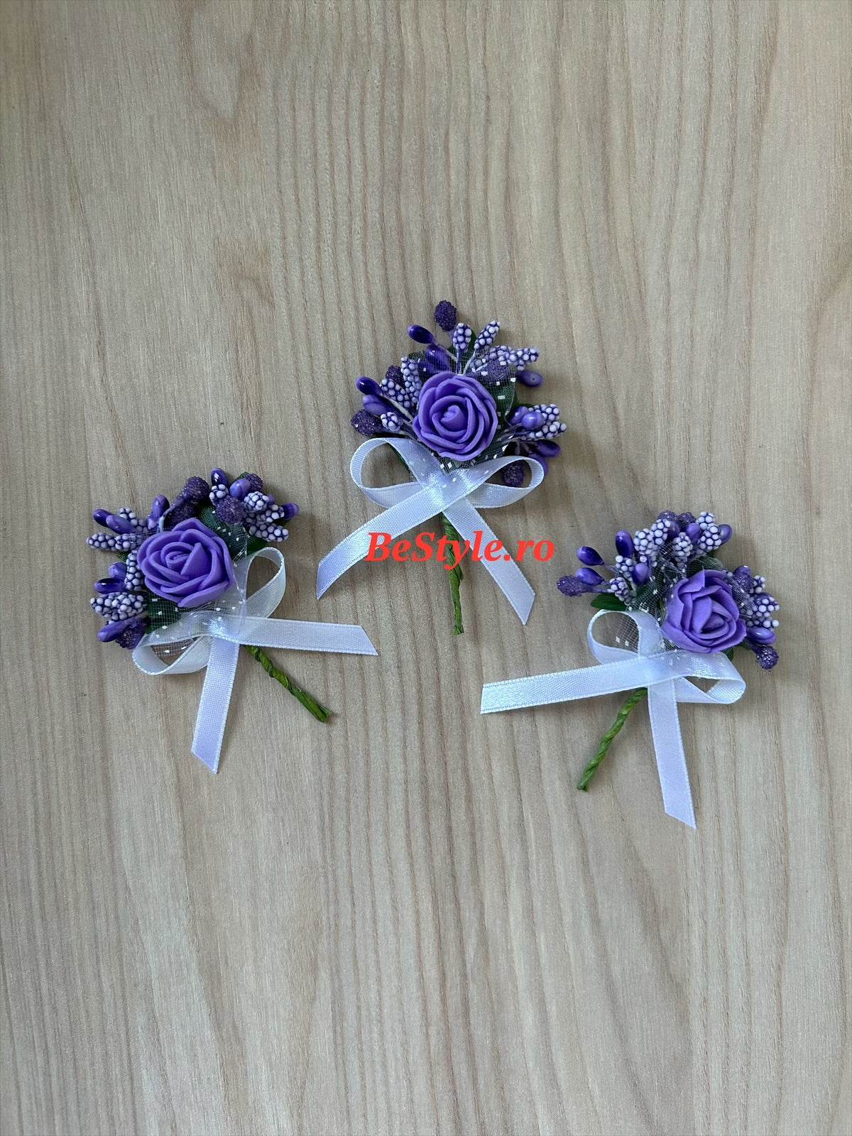 Floare de pus in piept invitati nunta 09