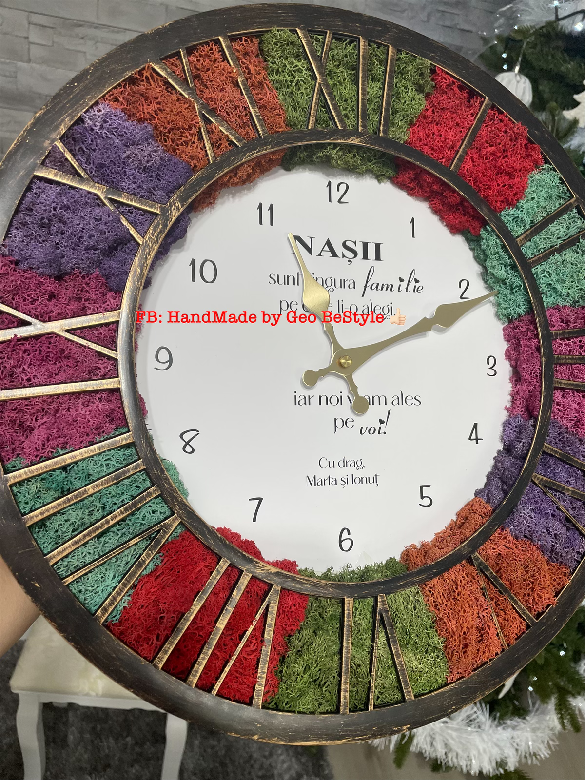 Ceas de perete cu licheni personalizat pentru nasi 01