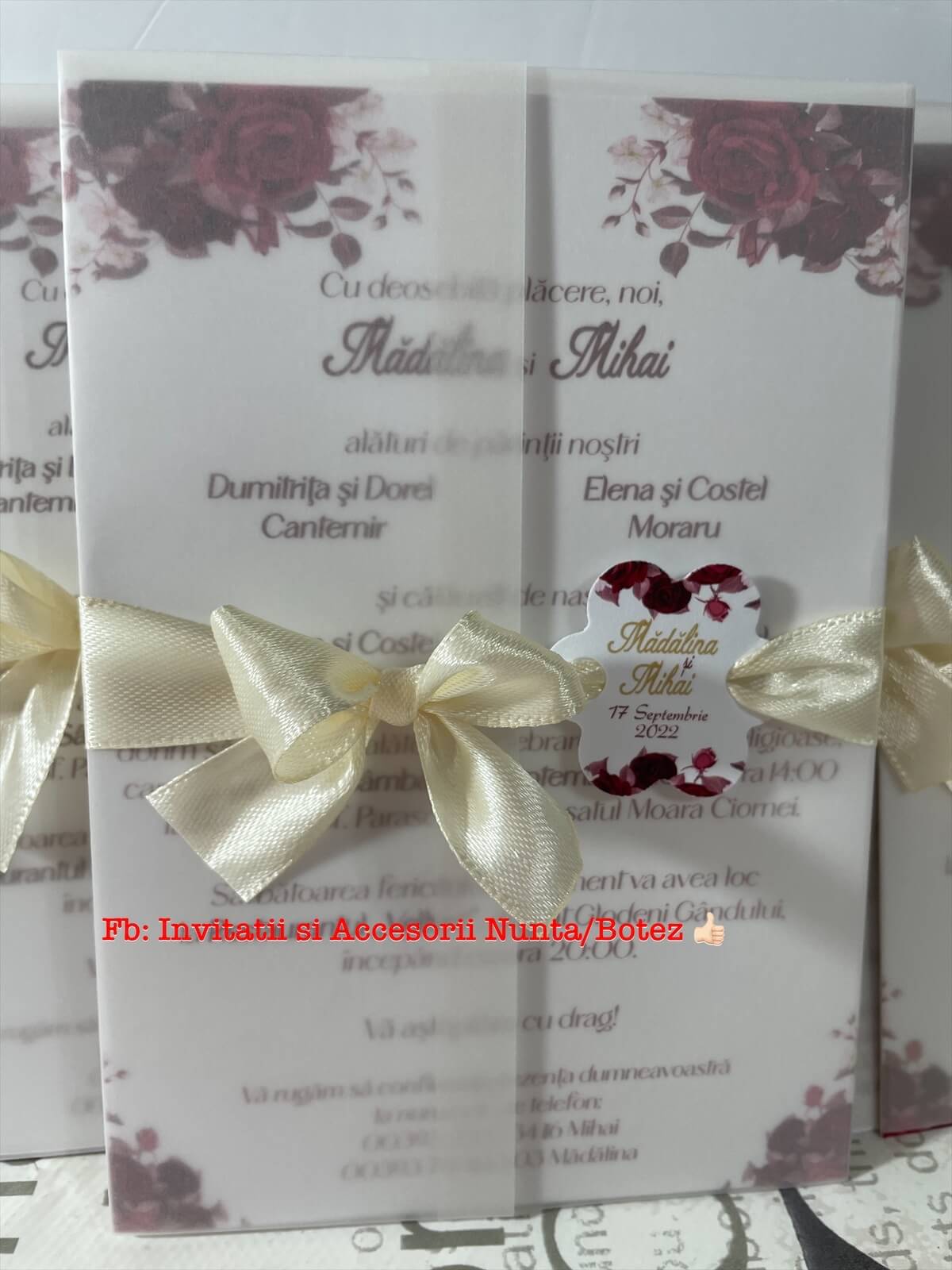 Invitatie nunta BSIN076 cu fundita si calc
