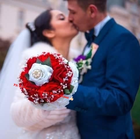 Buchet mireasa sau nasa din trandafiri 03