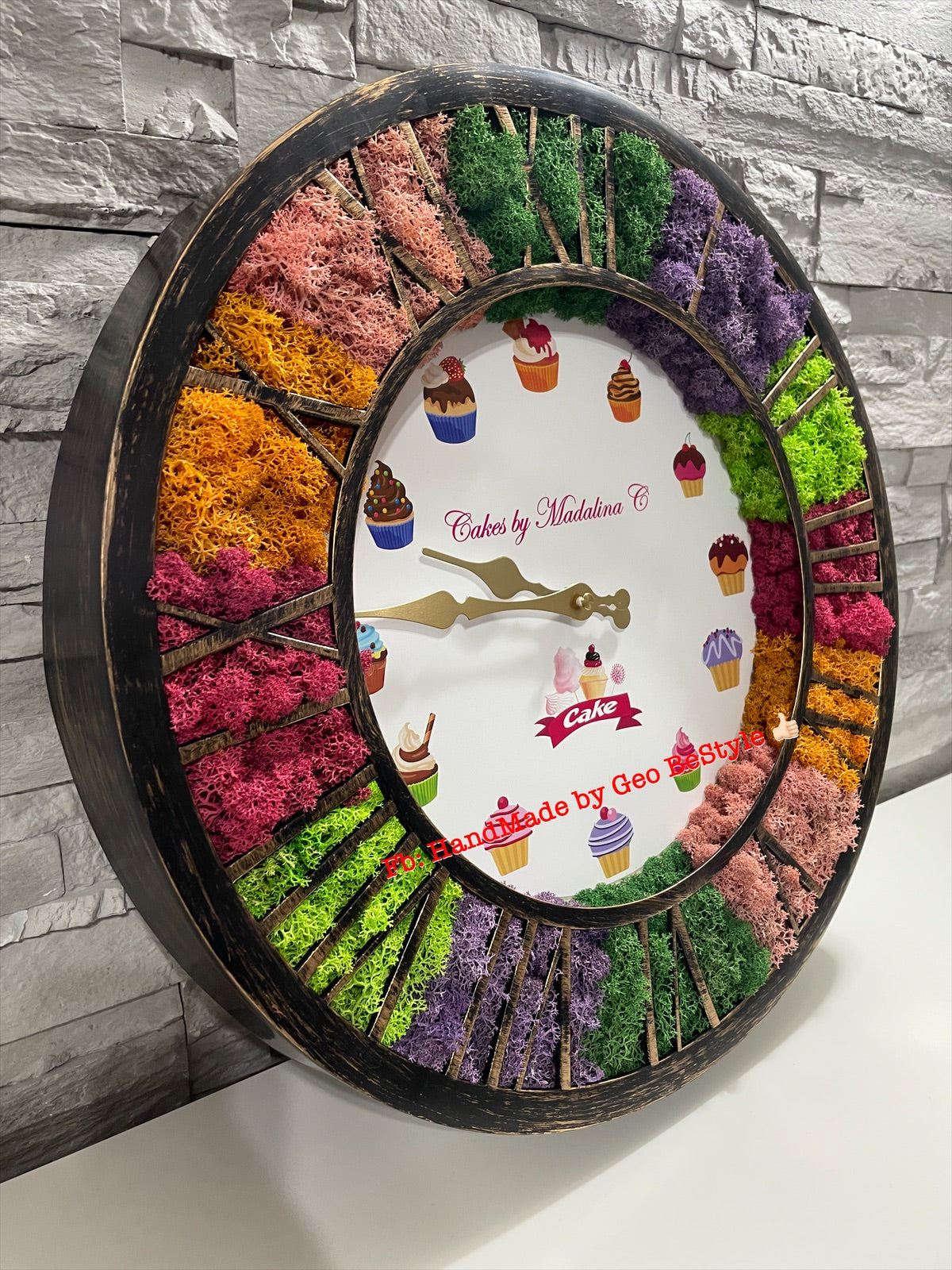 Ceas de perete cu licheni pentru cofetarie