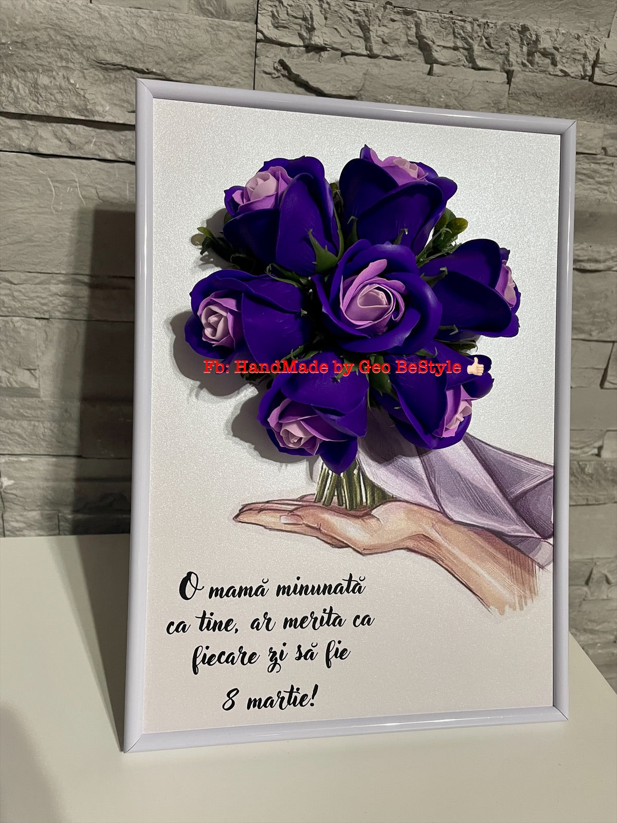 Tablou martisor pentru mama cu buchet din trandafiri de sapun