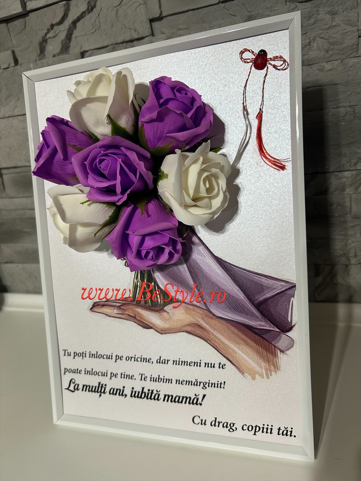 Tablou martisor pentru mama cu buchet din trandafiri de sapun
