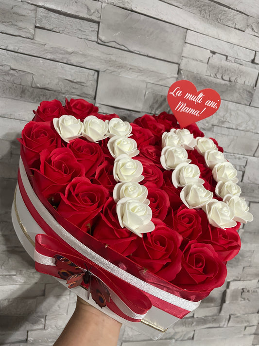 Aranjament cu trandafiri de sapun personalizat cu varsta din trandafiri 01