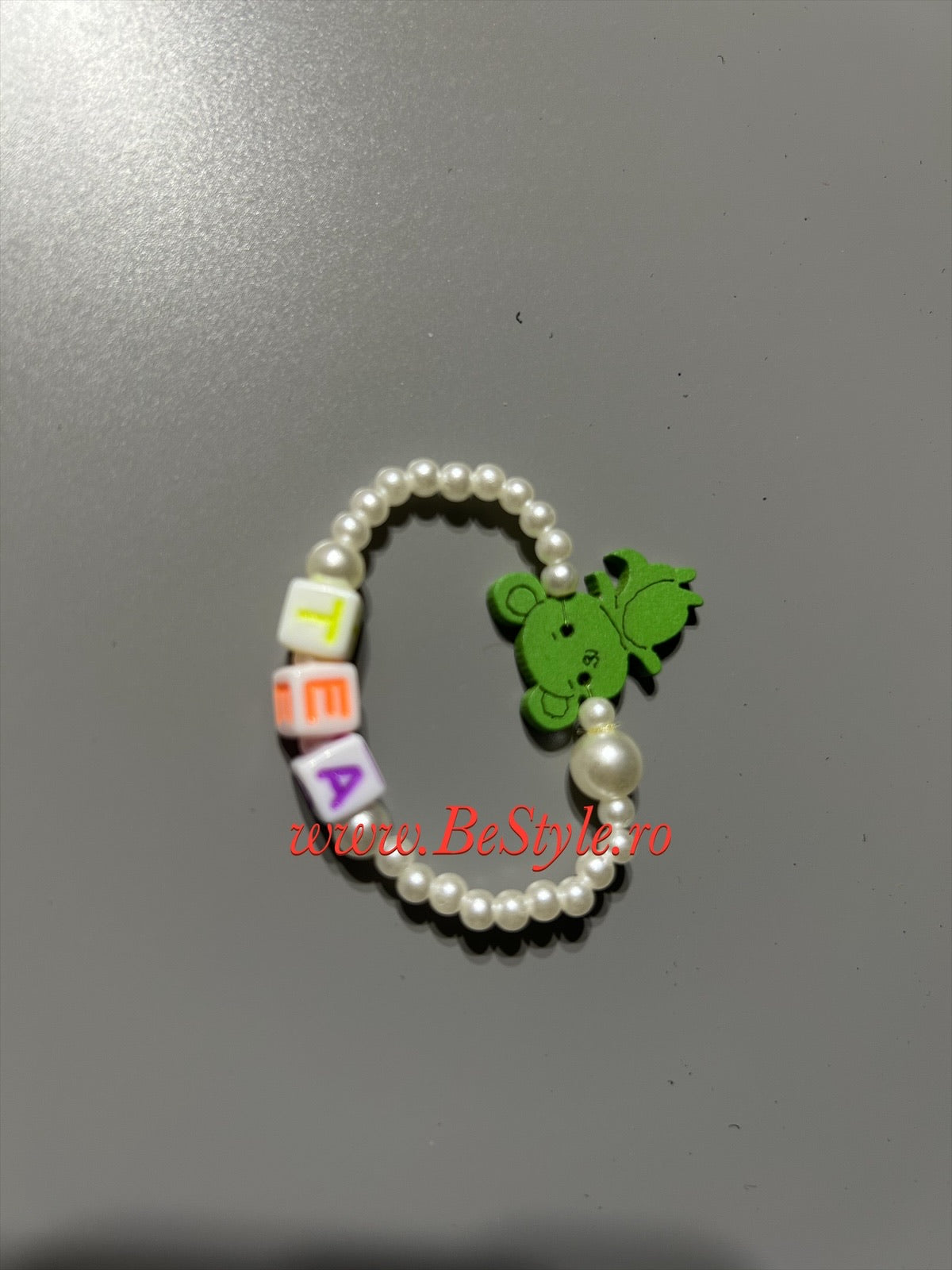 Bratara martisor din perle personalizata cu nume