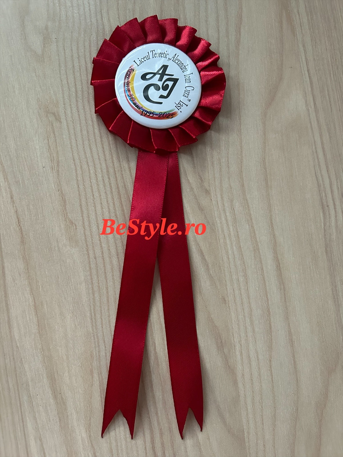 Cocarda personalizata - Reuniune după 30 ani de la liceu