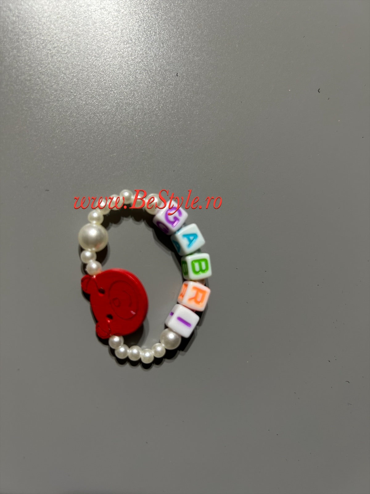Bratara martisor din perle personalizata cu nume