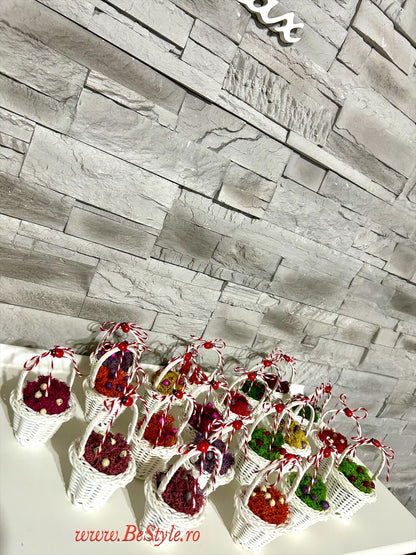 Martisor - Cosulet cu licheni