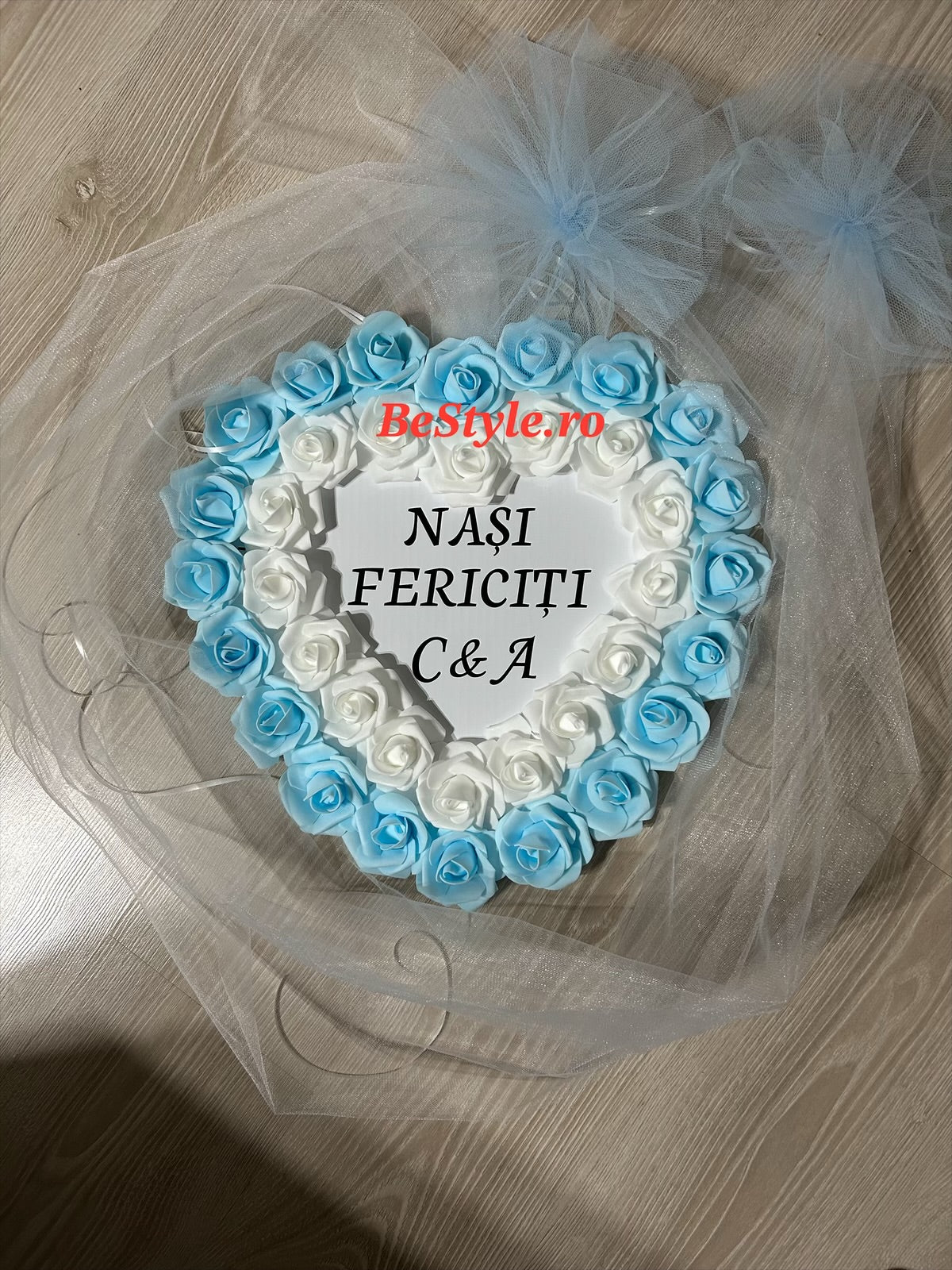Decor masini miri si nasi, inima, cu trandafiri 03