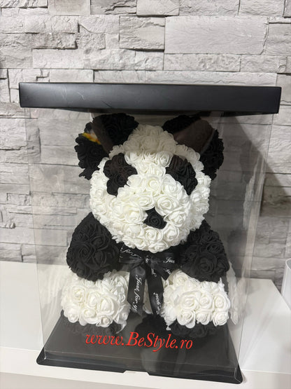 Ursulet Panda din trandafiri de spuma 01