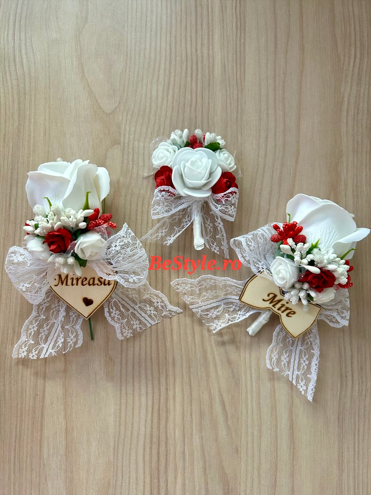 Floare de pus in piept personalizata mire sau nas 04