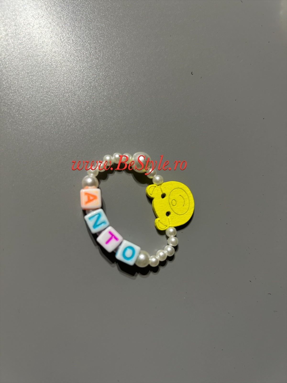 Bratara martisor din perle personalizata cu nume