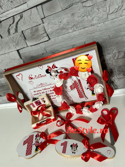 Set tavita mot fetita cu diadema 01
