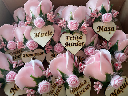 Floare de pus in piept personalizata 04