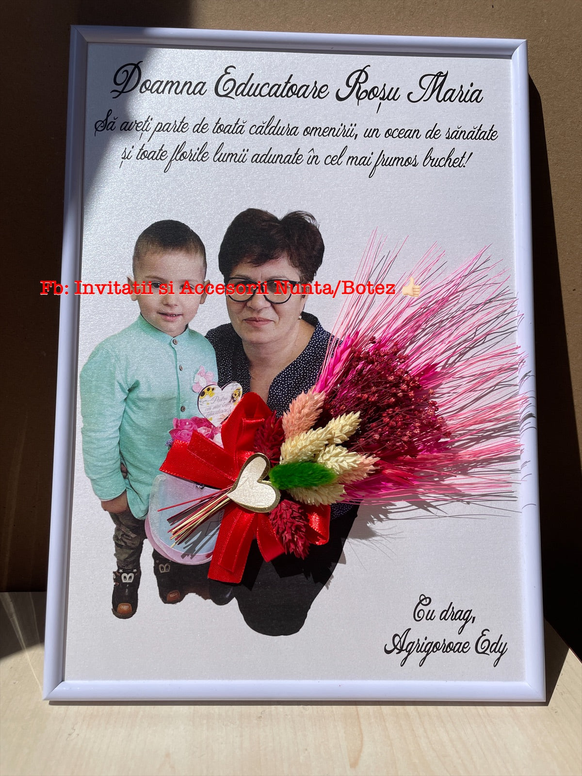 Tablou martisor cu buchet din flori uscate pentru doamna 01