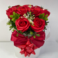 Cosulet martisor cu 9 trandafiri de sapun