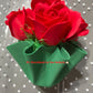 Cosulet handmade cu trandafiri de sapun