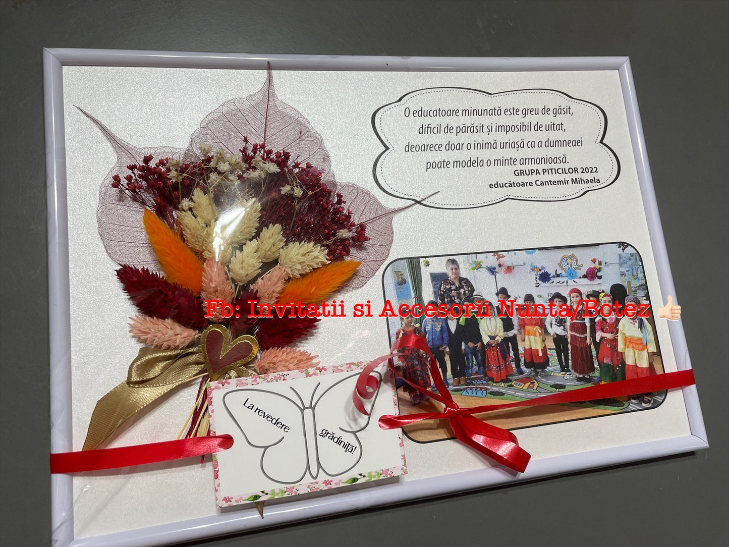Tablou martisor cu buchet din flori uscate pentru doamna 01