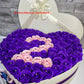 Aranjament cu trandafiri de sapun personalizat cu anii de relatie din trandafiri 04