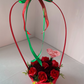 Cosulet martisor din nuiele cu trandafiri de sapun si achillea