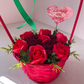 Cosulet martisor din nuiele cu trandafiri de sapun si achillea